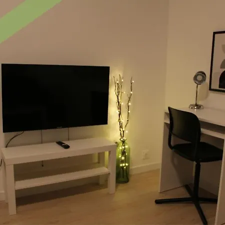 Studio Cosy Proche Aeroport Orly Et Paris * Thiais